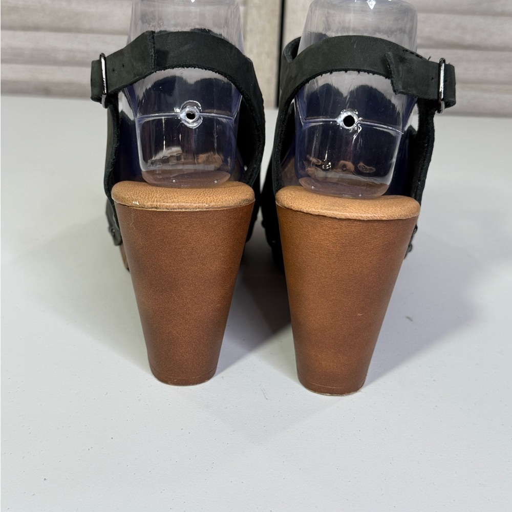 TORRID (Insider Collection) Genuine Leather Wood Peep Toe Heels Black/Tan-9 - Picture 4 of 6